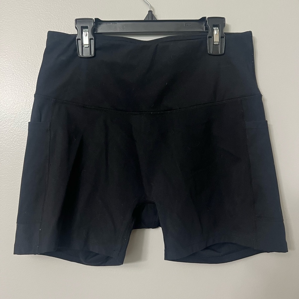 Baleaf workout biker shorts. Size medium.